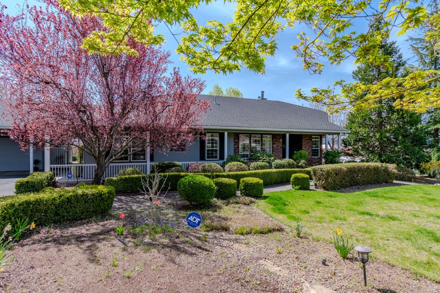 amazing single level home nestled on 1.29 acres of spectacular views.