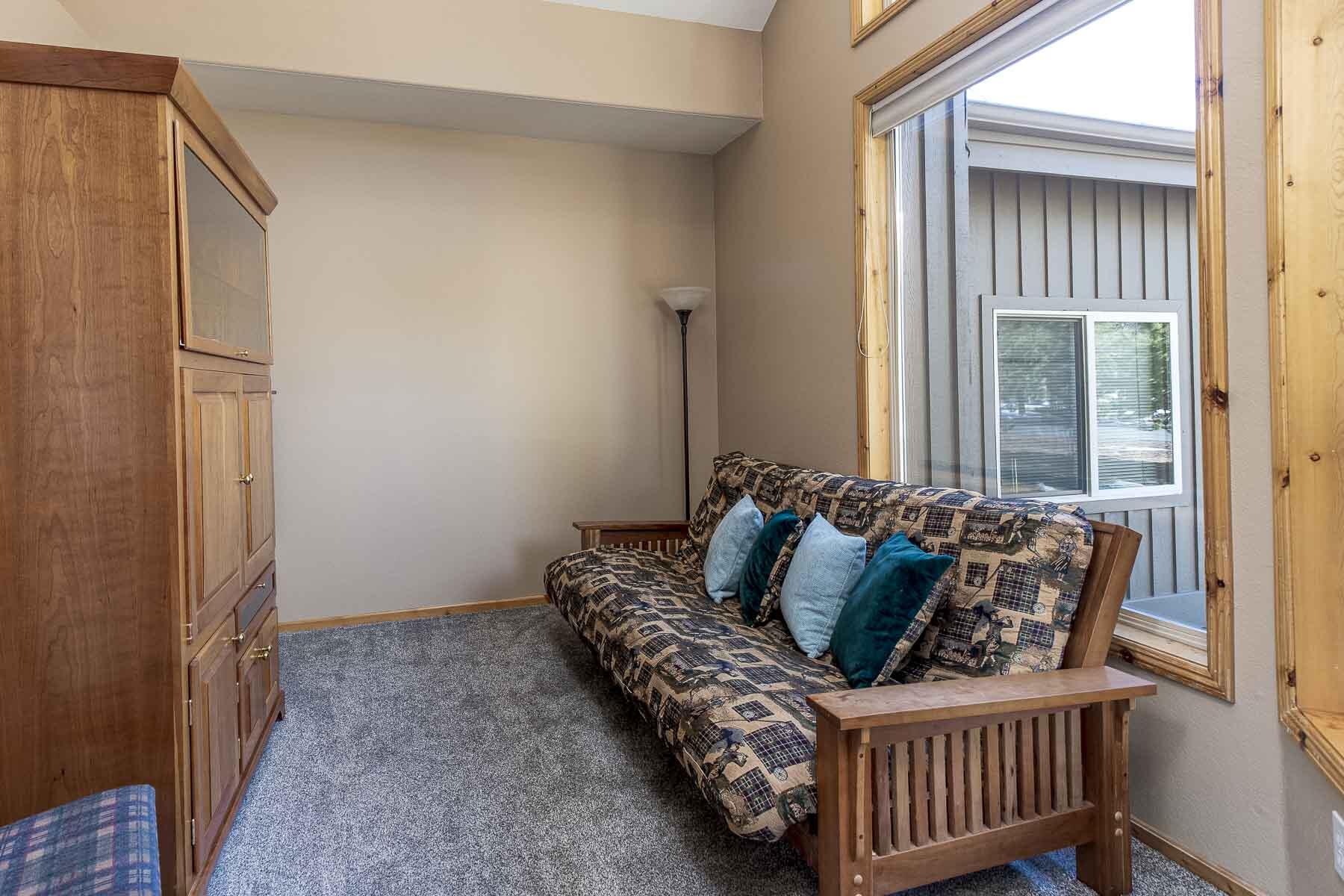 Fairway Crest Village - Residential