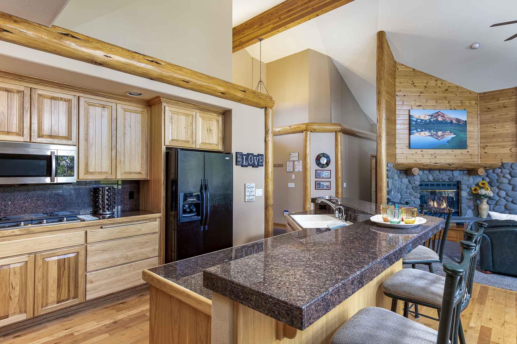 Fairway Crest Village - Residential