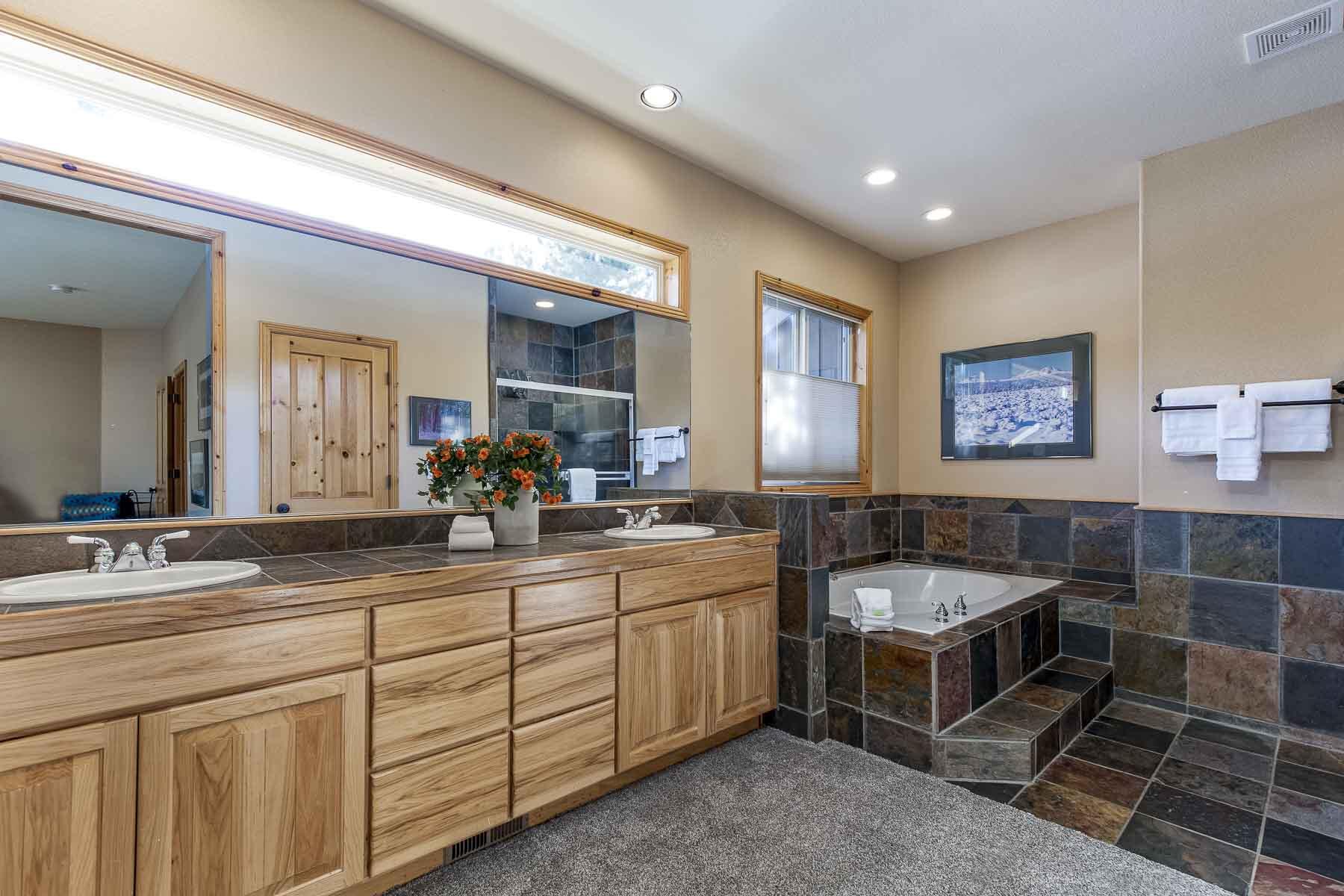 Fairway Crest Village - Residential