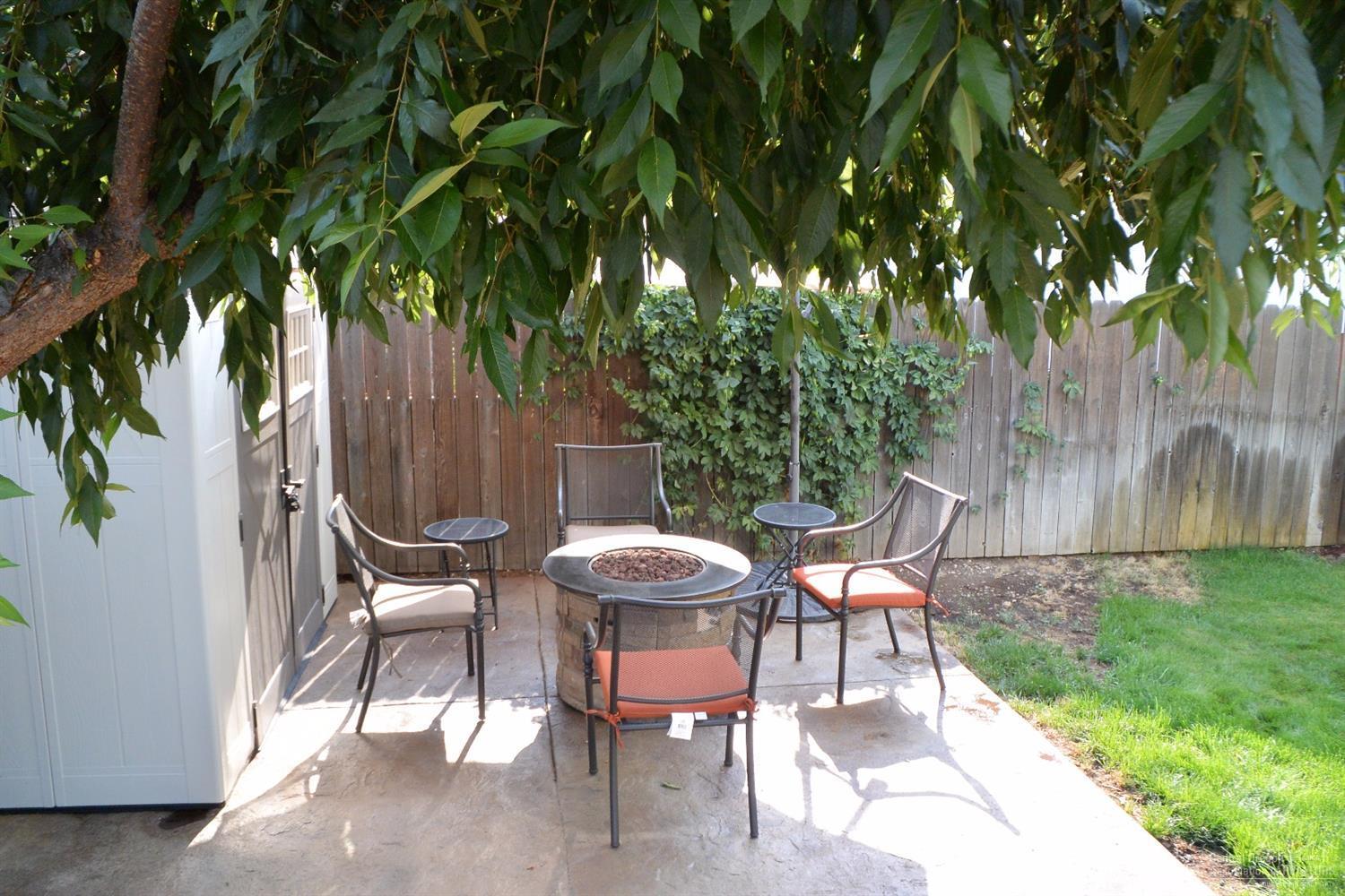 Royal Yeoman - Residential