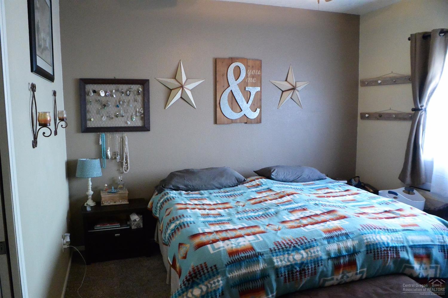 Royal Yeoman - Residential