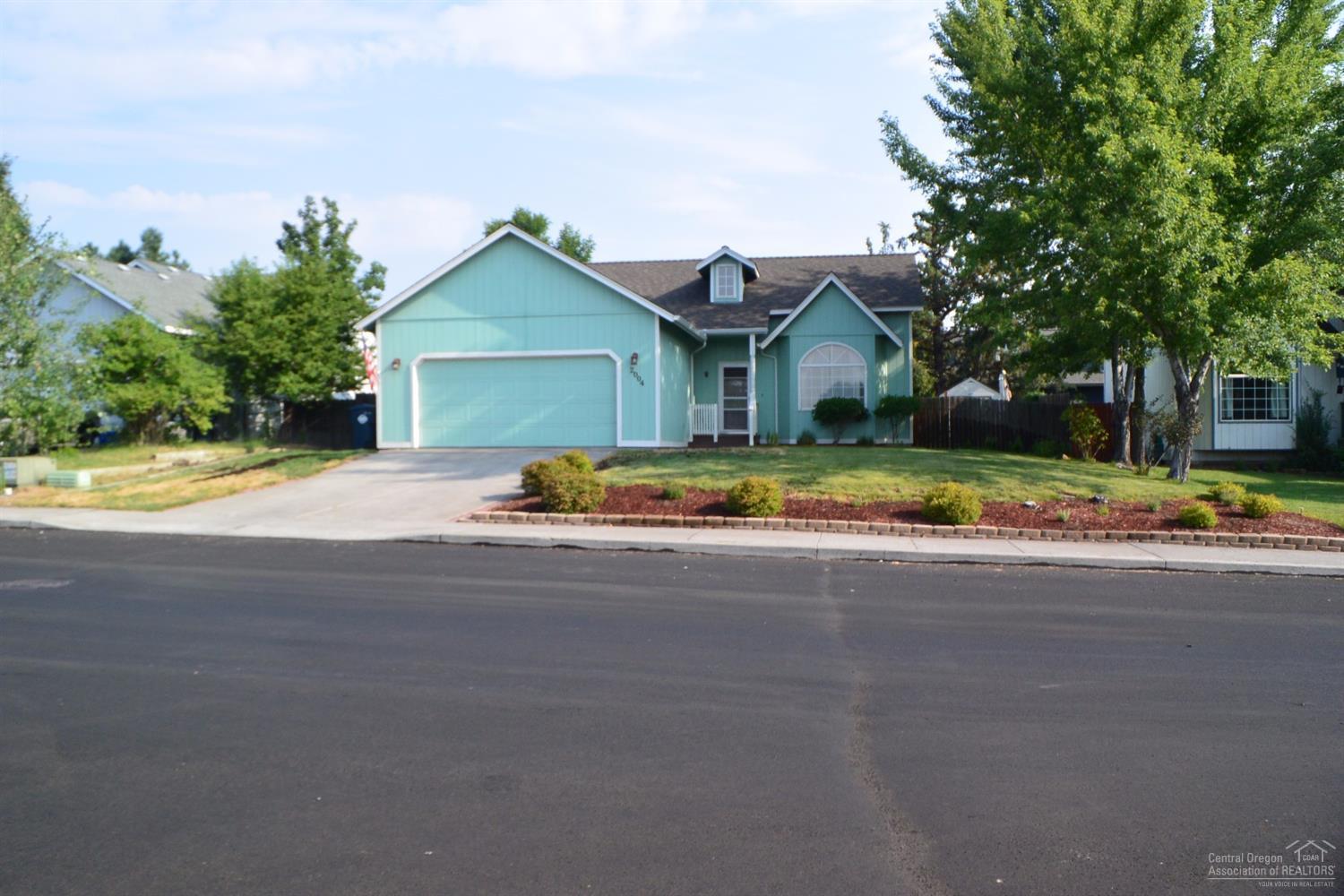 Royal Yeoman - Residential