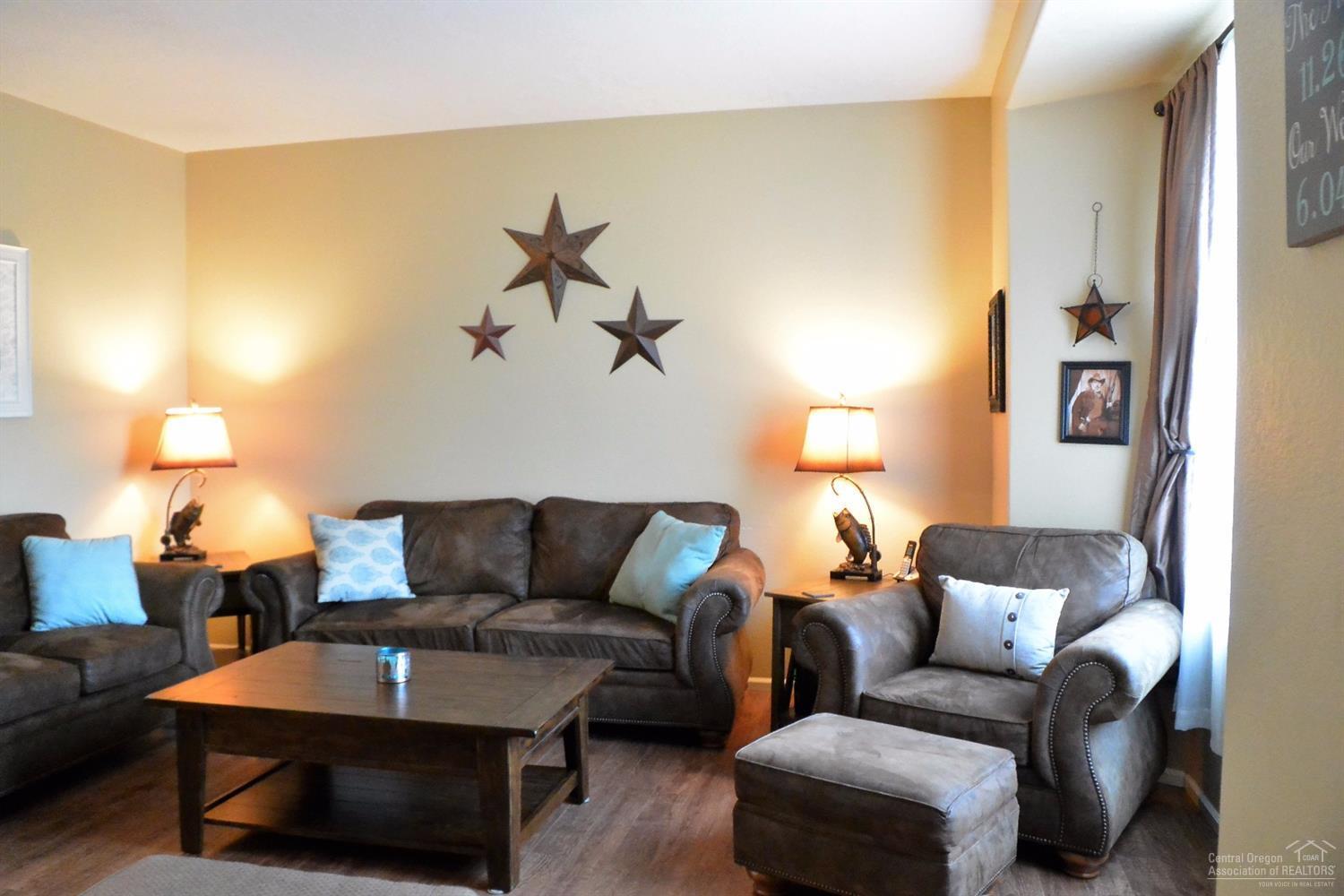 Royal Yeoman - Residential