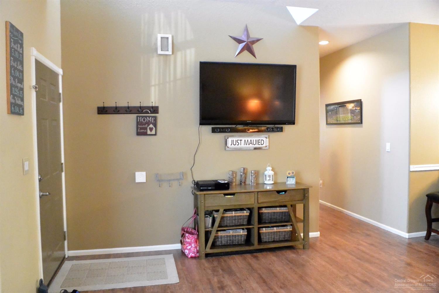 Royal Yeoman - Residential