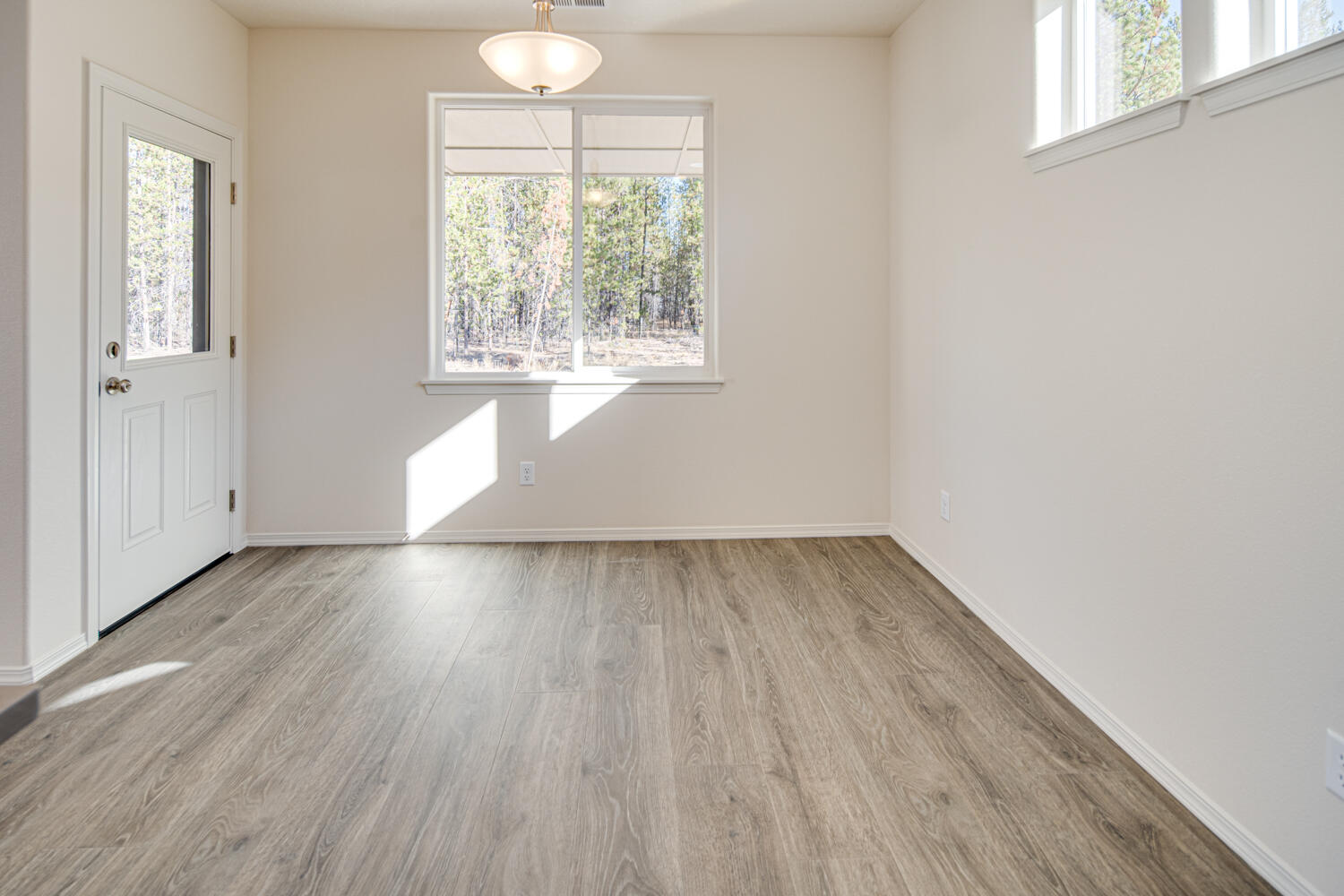 Pine Landing - Residential