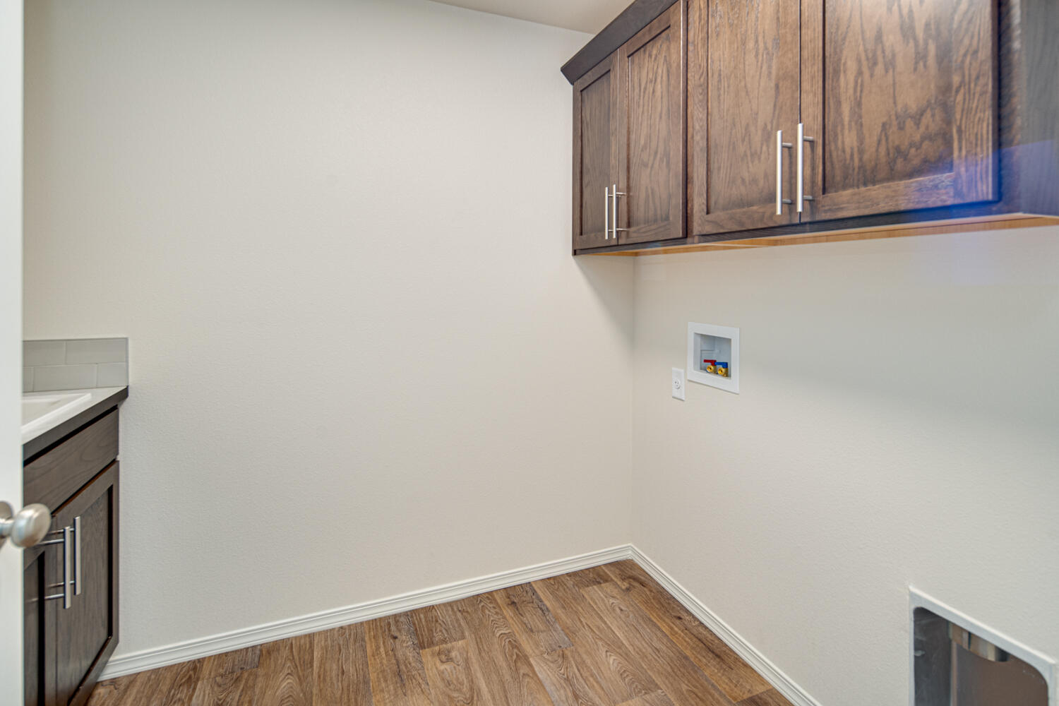 Pine Landing - Residential