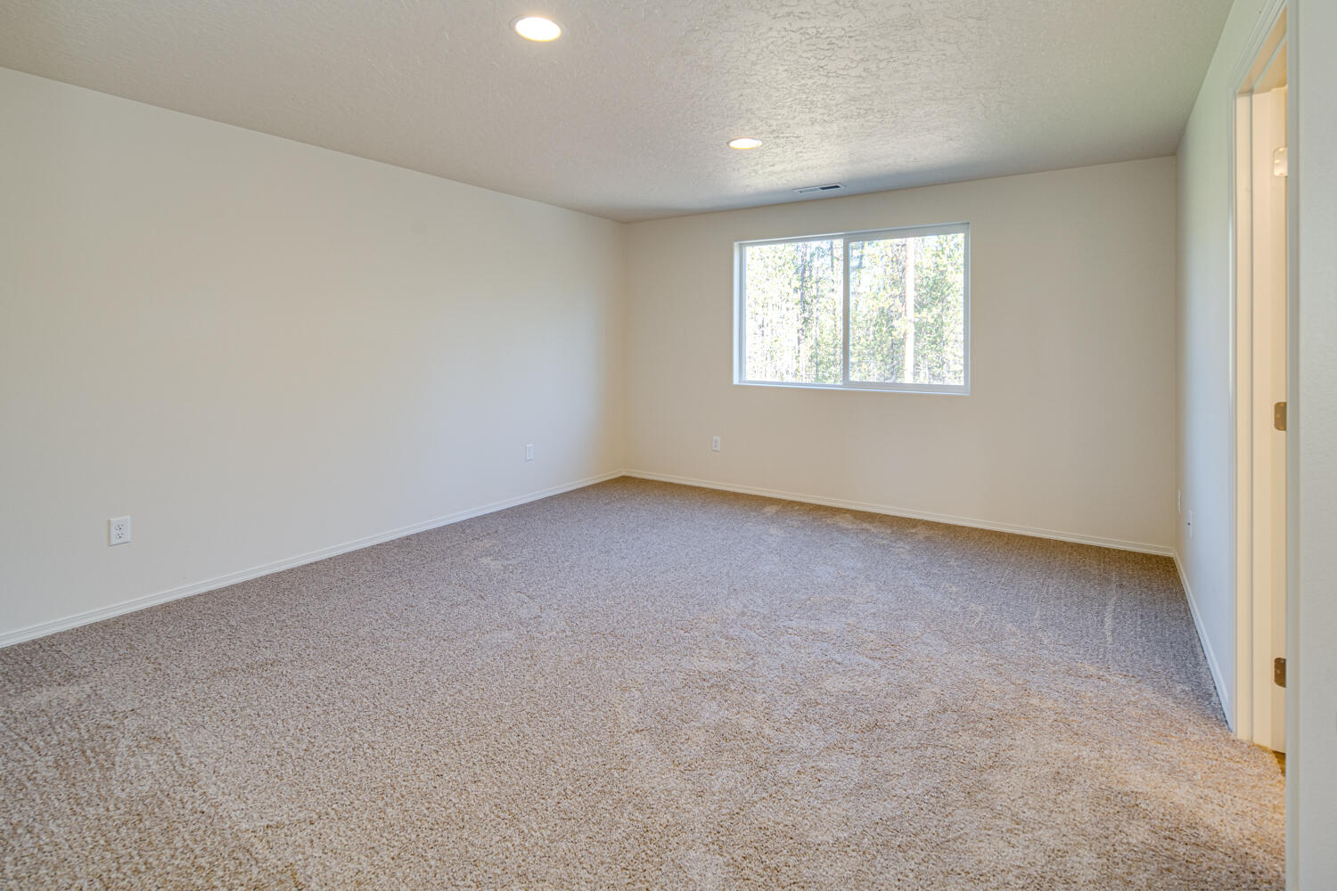 Pine Landing - Residential