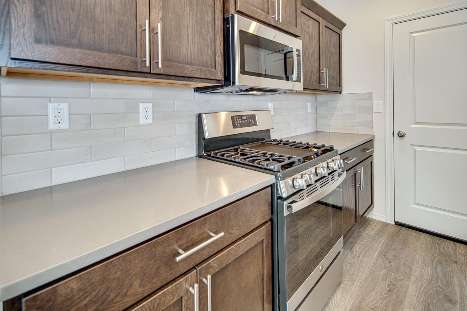 Pine Landing - Residential