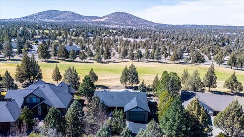 Tiny photo for 387 Goshawk Court, Redmond, OR 97756 (MLS # 220217634)