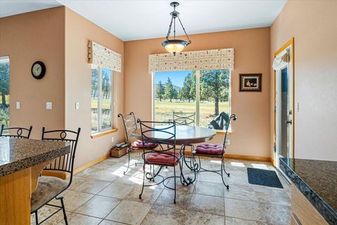Tiny photo for 387 Goshawk Court, Redmond, OR 97756 (MLS # 220217634)