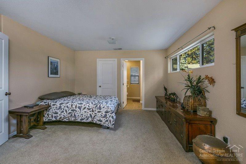 Deschutes RiverWoods - Residential