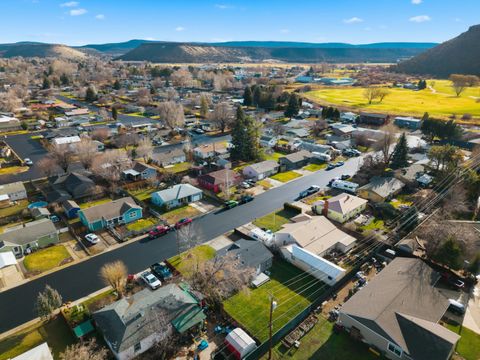 Tiny photo for 305 SW Ewen Street, Prineville, OR 97754 (MLS # 220213169)