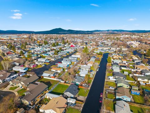 Tiny photo for 305 SW Ewen Street, Prineville, OR 97754 (MLS # 220213169)