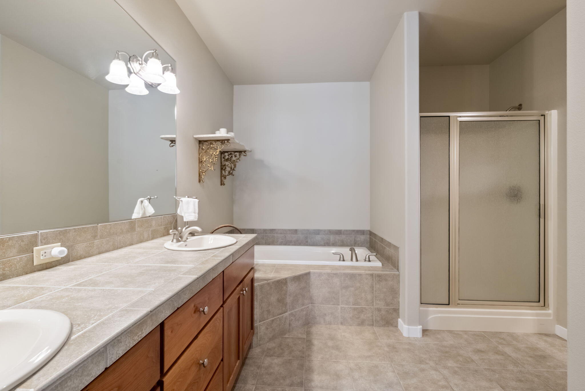 Ridge At Eagle Crest - Residential