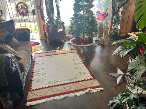 Tiny photo for 5829 Cheyne Avenue, Klamath Falls, OR 97603 (MLS # 220217140)