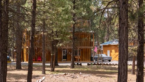 Tiny photo for 15408 Ponderosa Loop, La Pine, OR 97739 (MLS # 220203701)