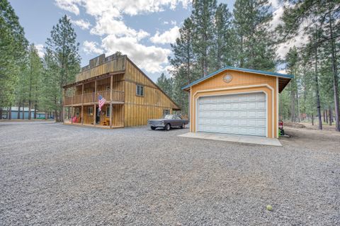 Tiny photo for 15408 Ponderosa Loop, La Pine, OR 97739 (MLS # 220203701)