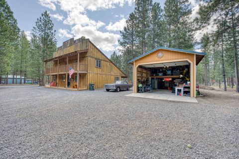 Tiny photo for 15408 Ponderosa Loop, La Pine, OR 97739 (MLS # 220203701)