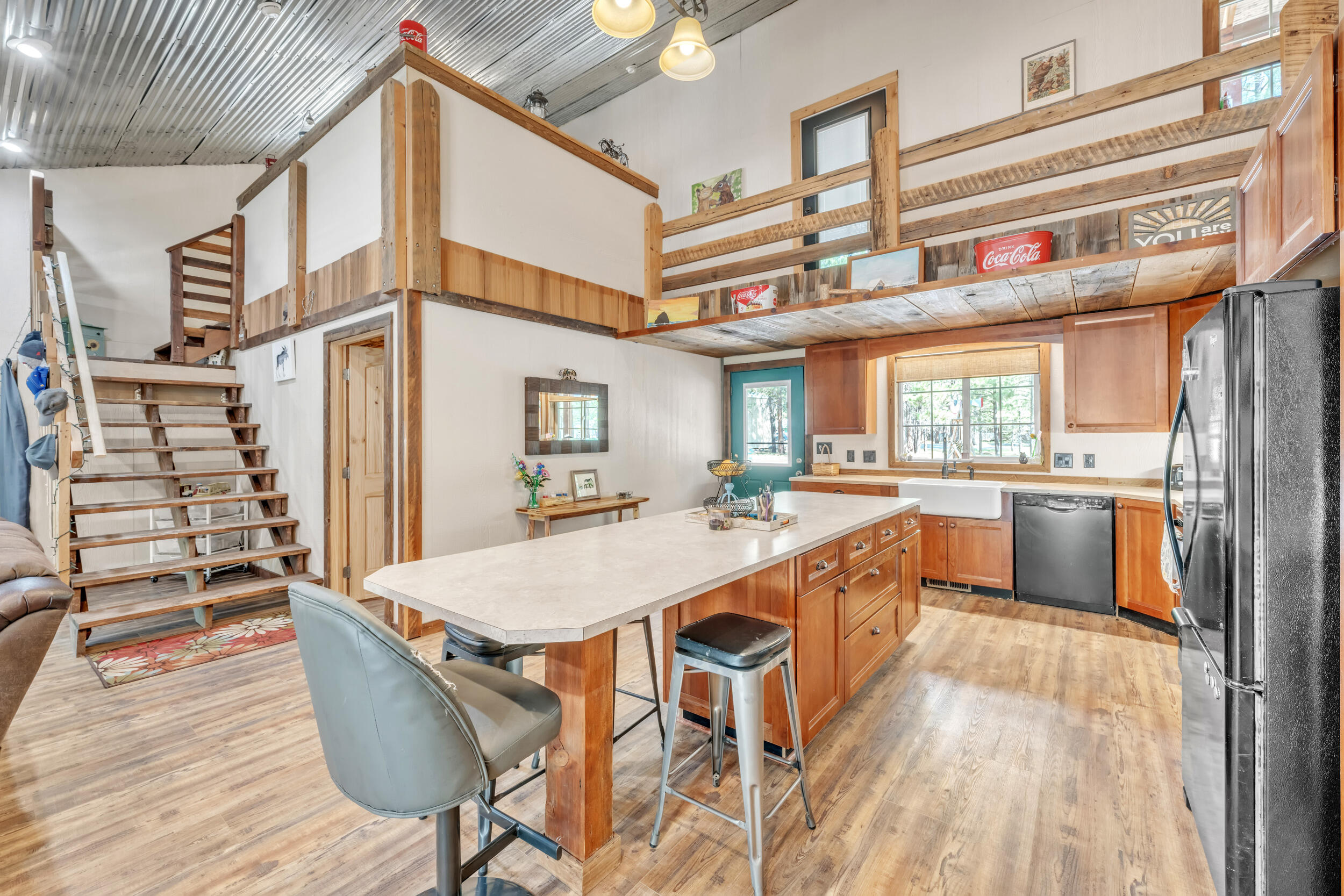 15408 Ponderosa Loop