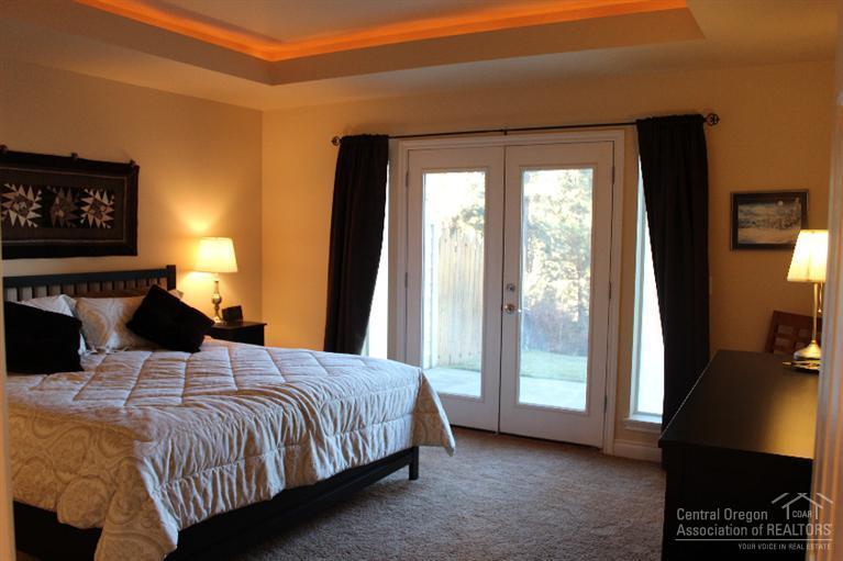 The Bluffs River Ben - Residential