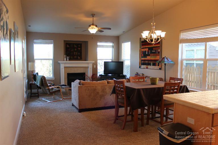 The Bluffs River Ben - Residential