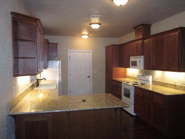 Harbrooke Court - Residential