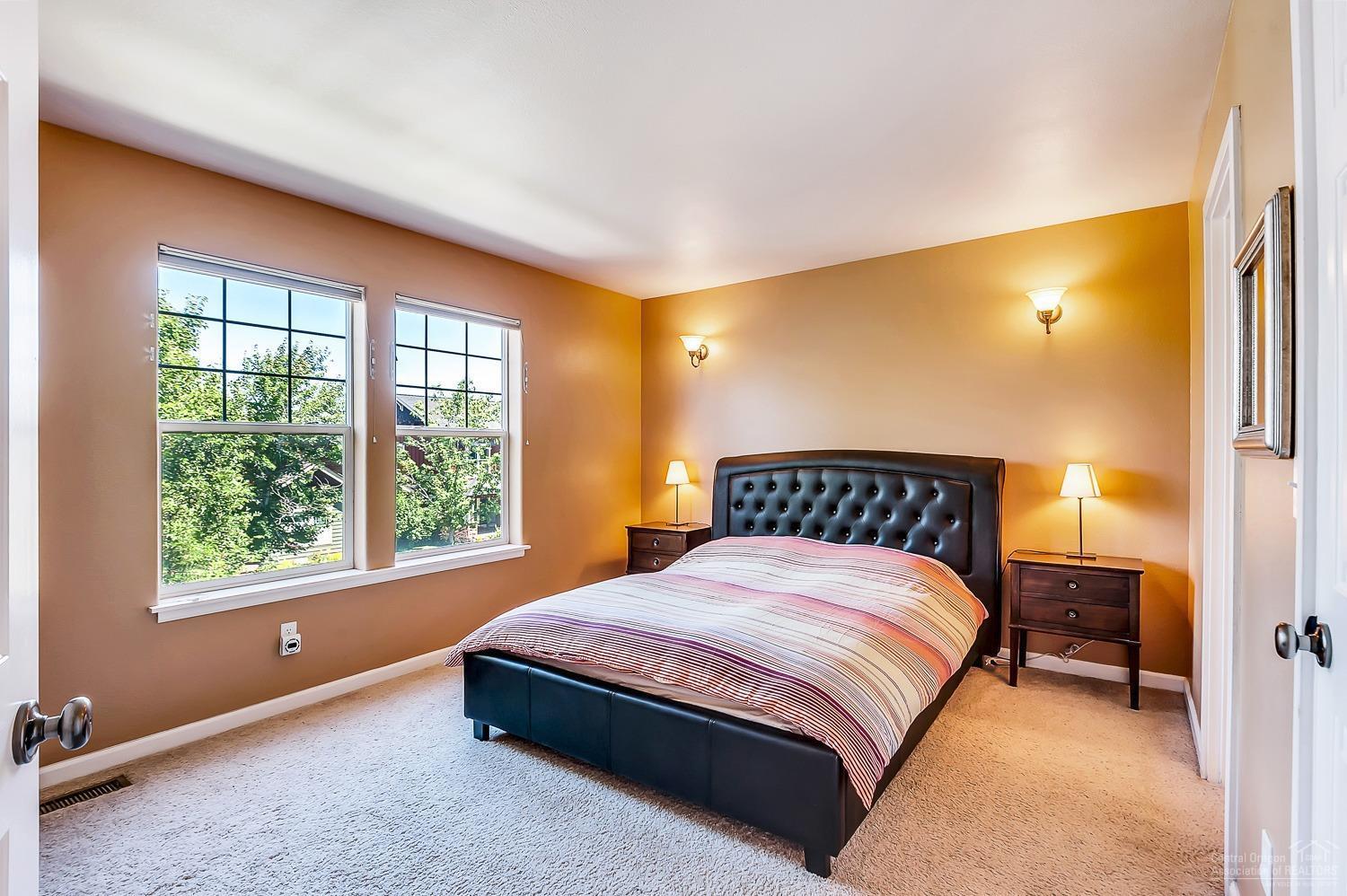 Oakview - Residential