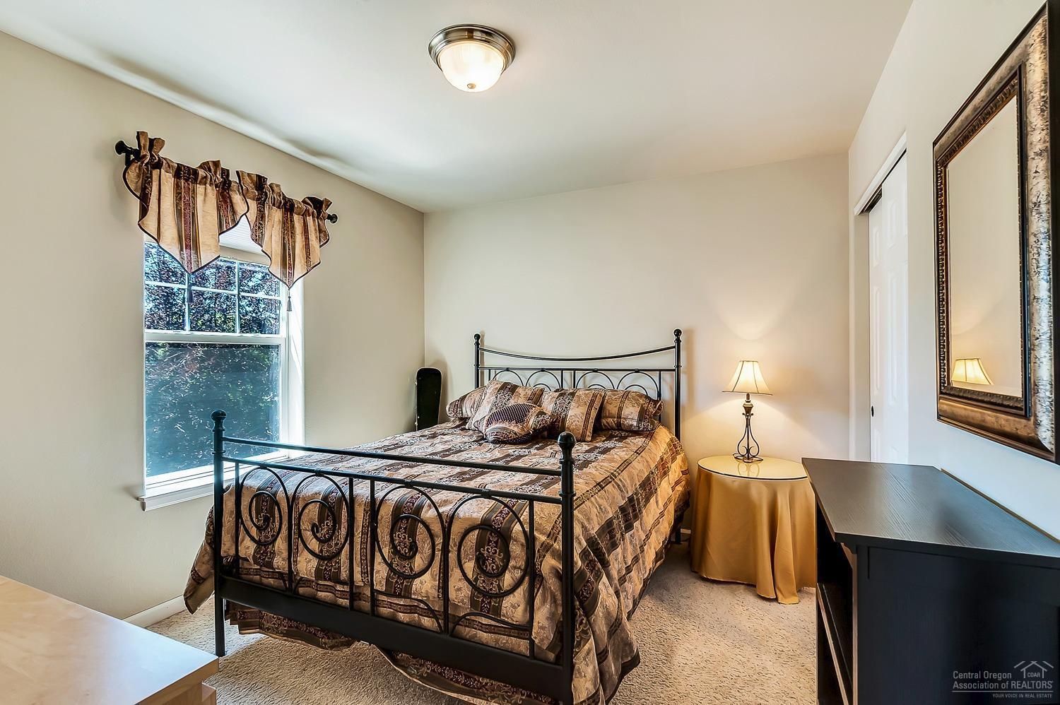 Oakview - Residential