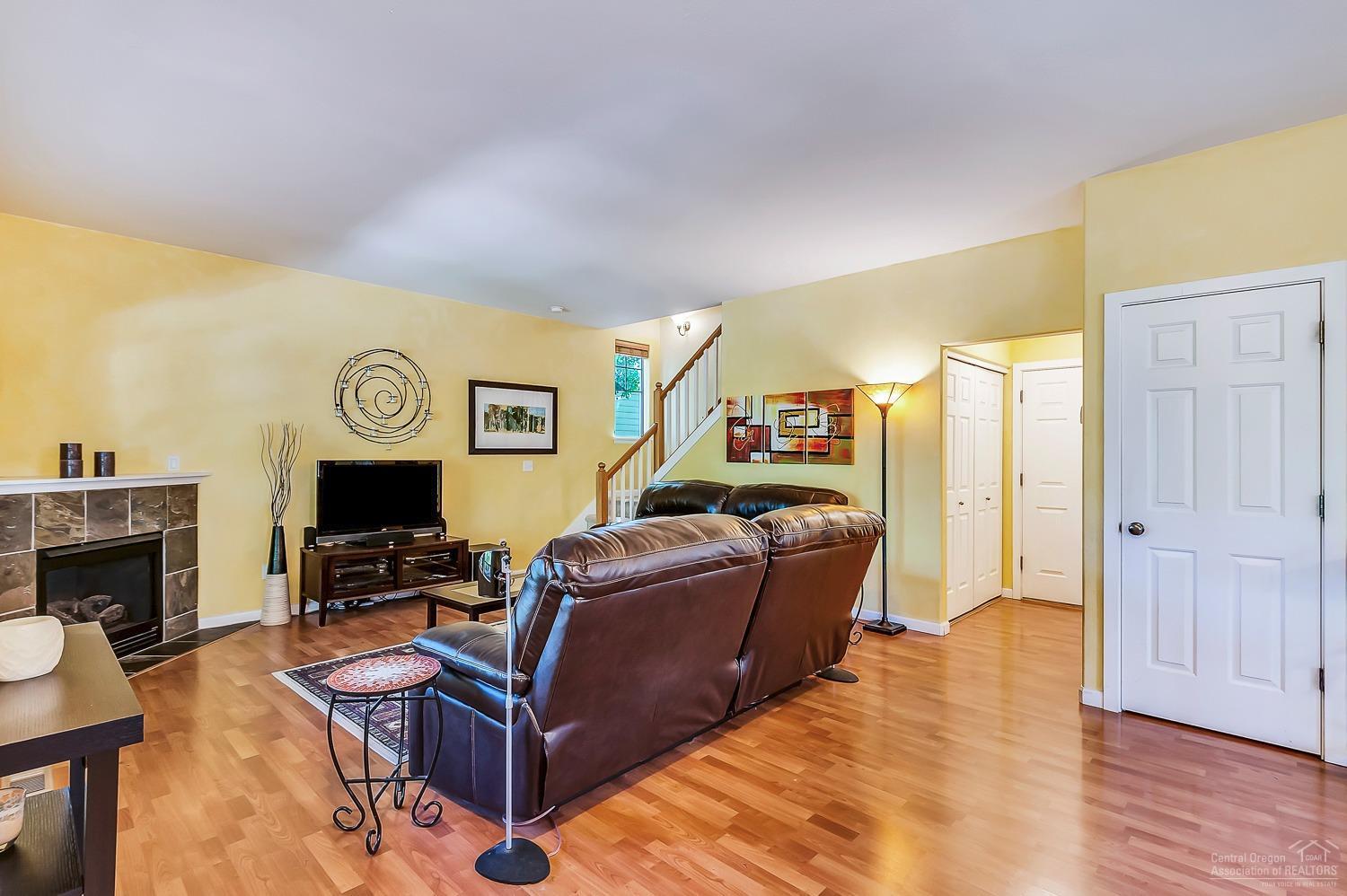 Oakview - Residential