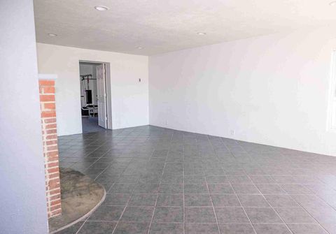 Tiny photo for 2046 Huron Street, Klamath Falls, OR 97601 (MLS # 220212361)