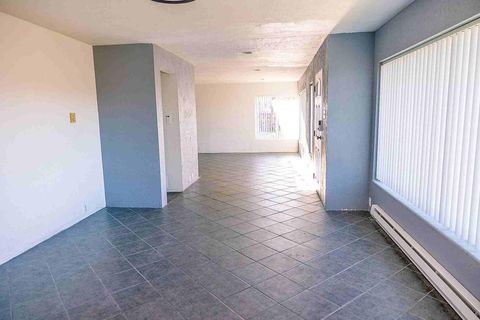 Tiny photo for 2046 Huron Street, Klamath Falls, OR 97601 (MLS # 220212361)