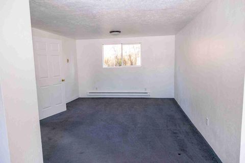 Tiny photo for 2046 Huron Street, Klamath Falls, OR 97601 (MLS # 220212361)