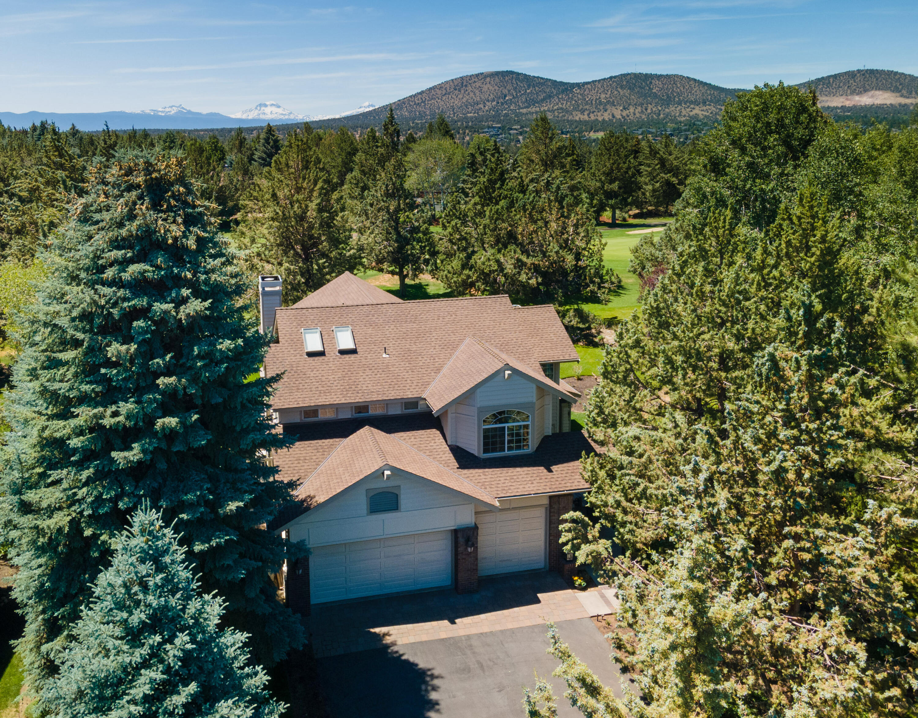 Eagle Crest - Residential