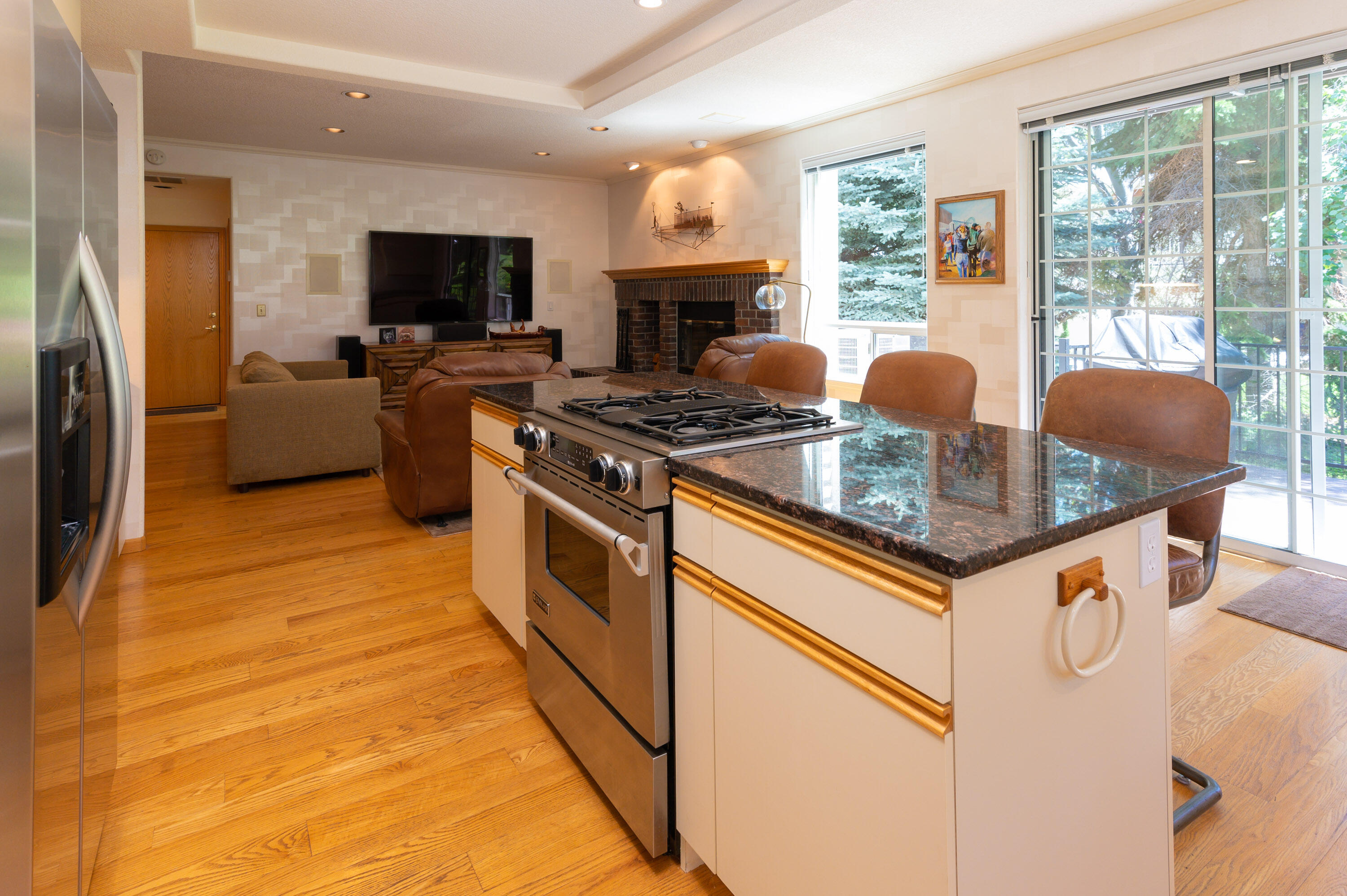 Eagle Crest - Residential