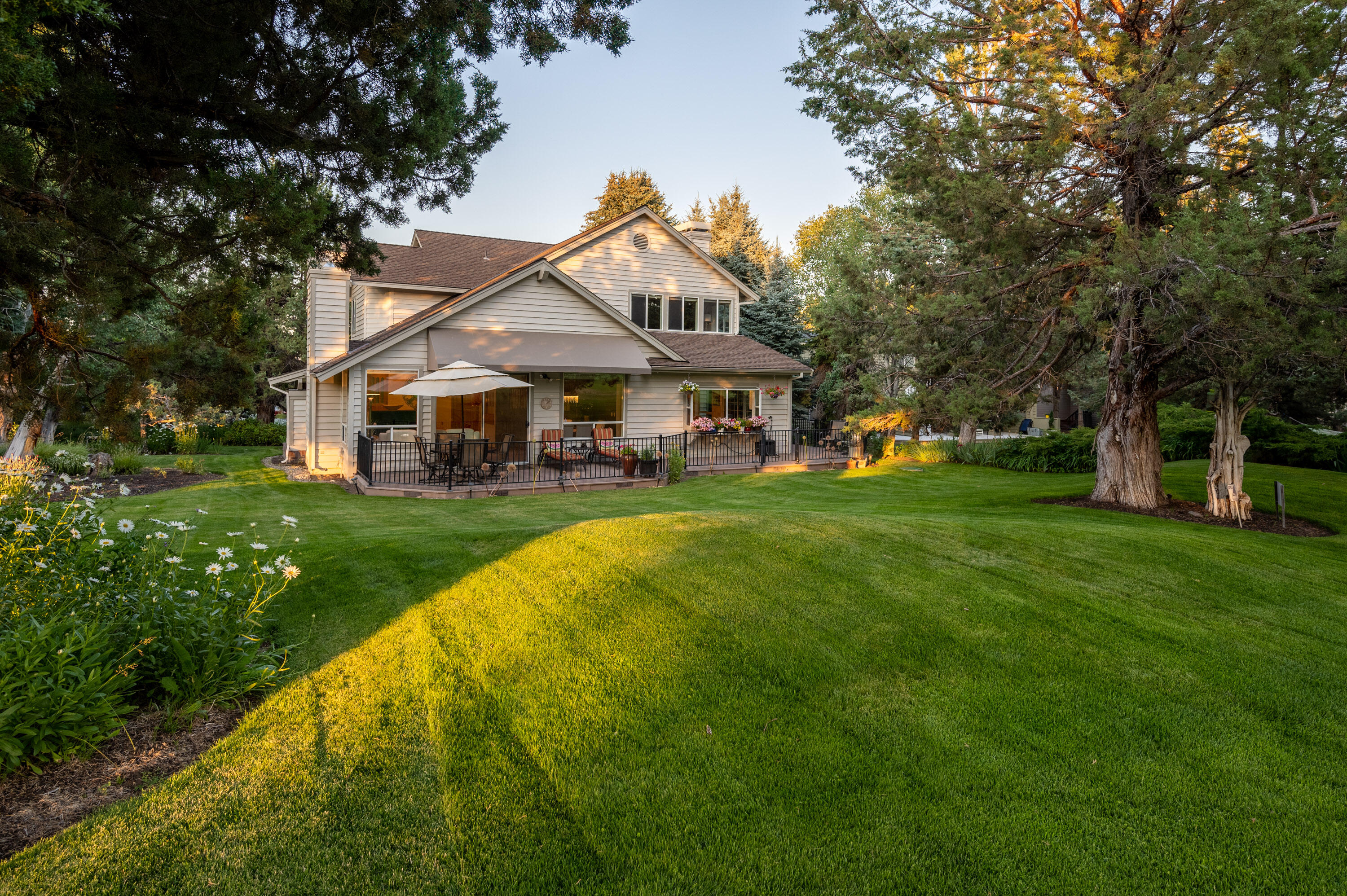 Eagle Crest - Residential