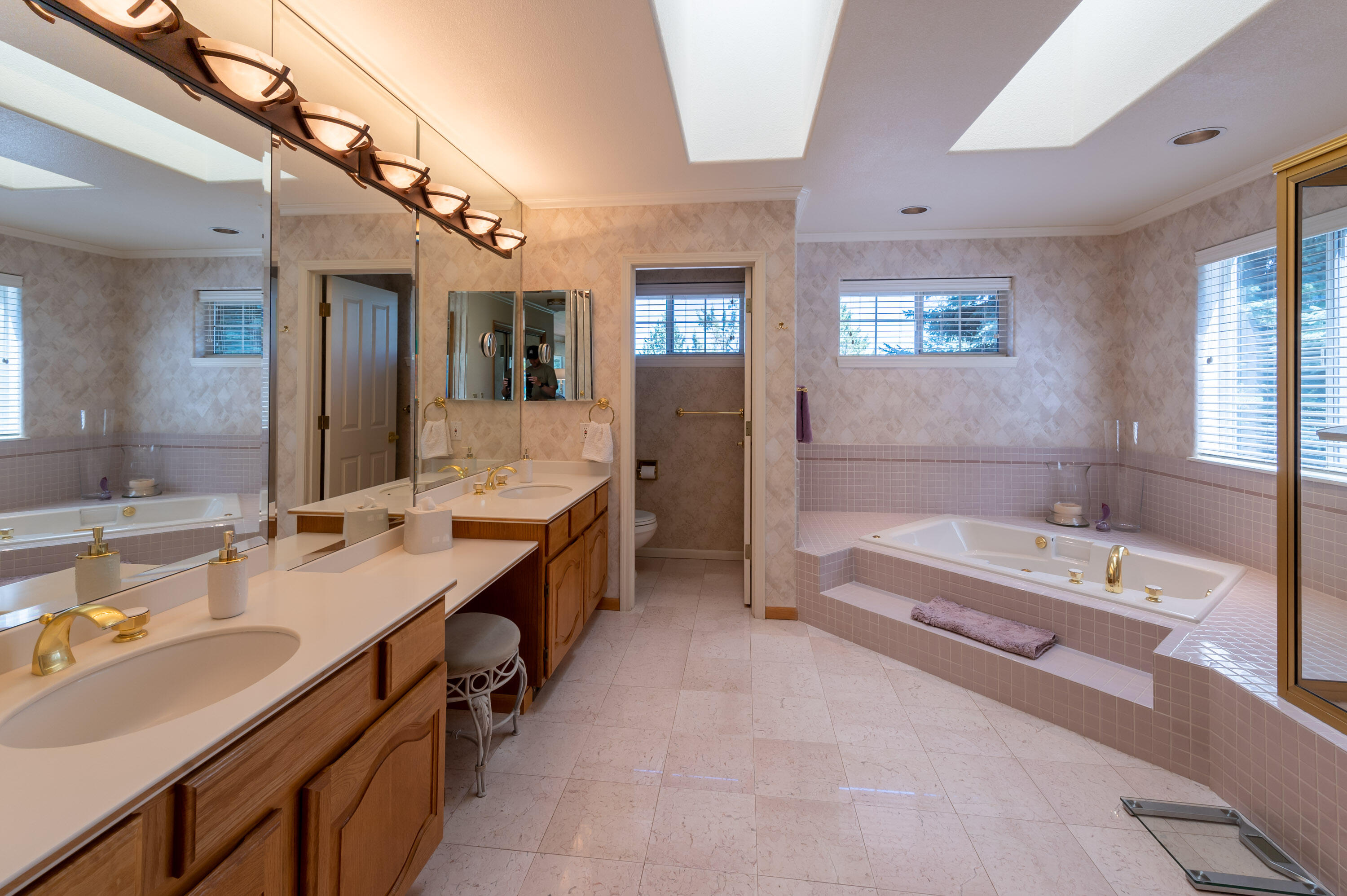 Eagle Crest - Residential