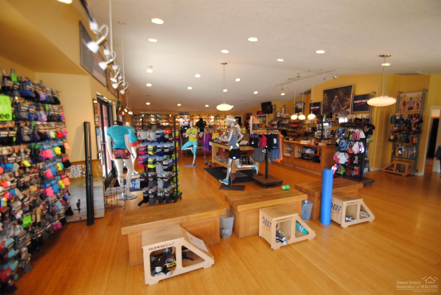 CLAB - Commercial Sale