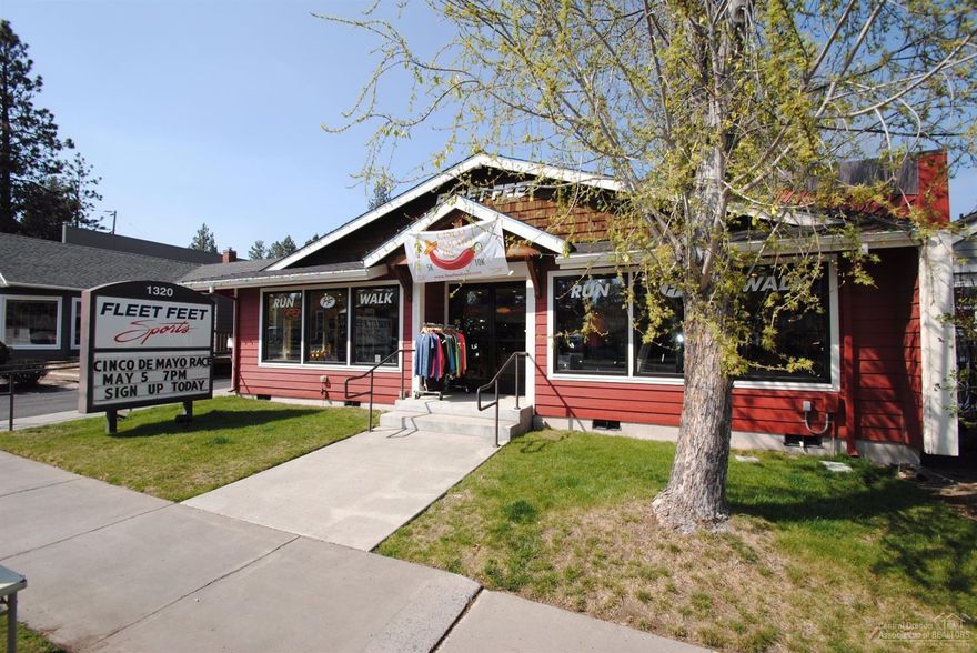 Former Fleet Feet building. Prime commercial location on Galveston Avenue, excellent owner-user opportunity. High traffic counts and great visibility on Bend's west side. Well maintained vacant building on a 0.13 acre lot.