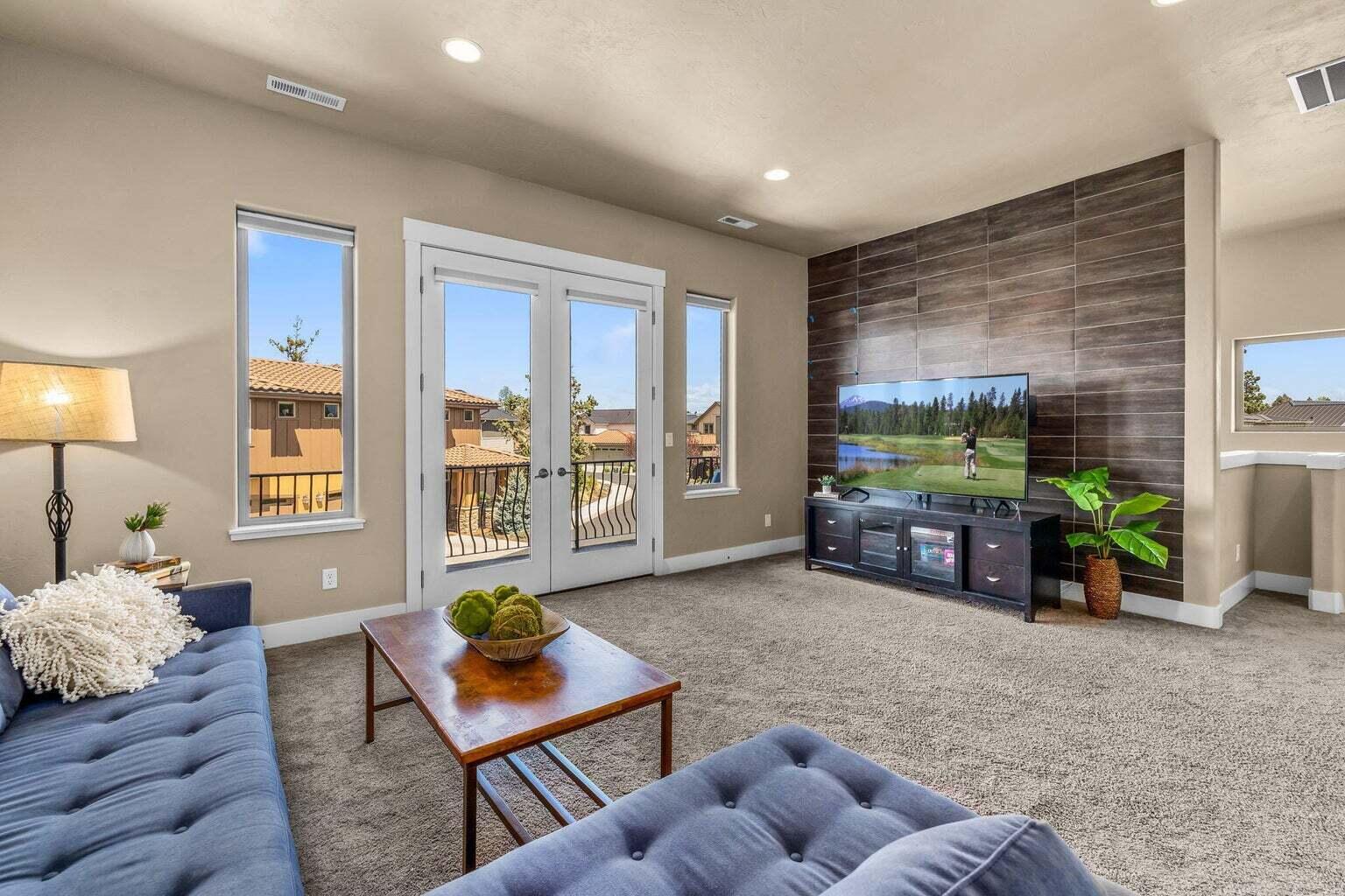 Tuscany Pines - Residential