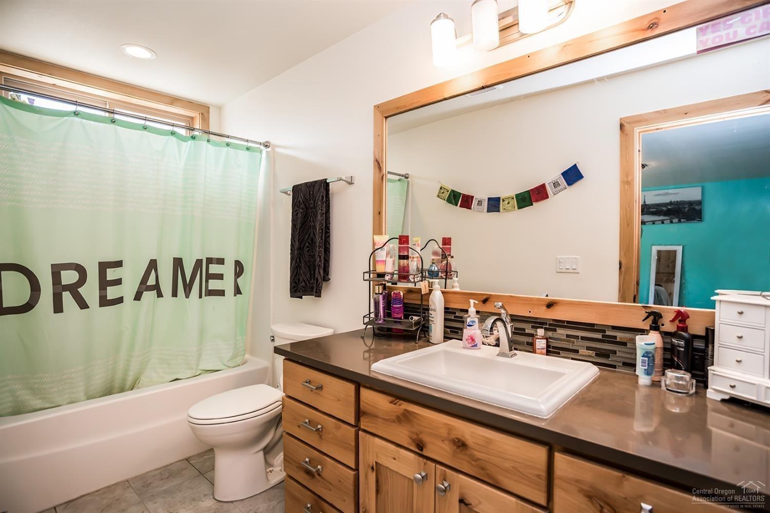 Sundance East - Residential