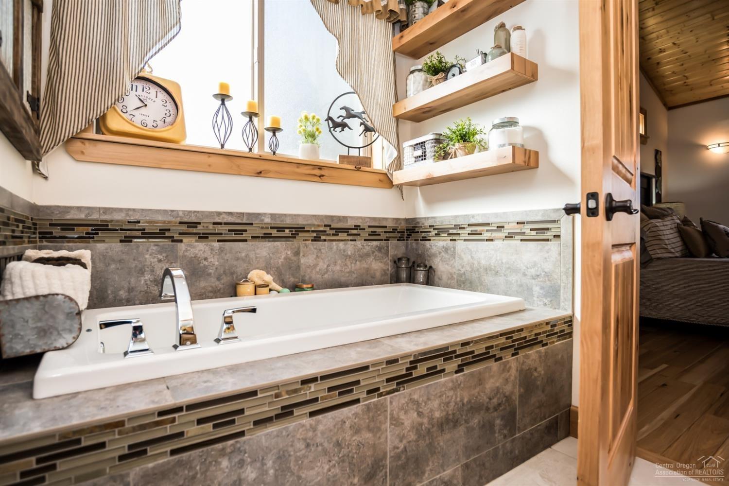 Sundance East - Residential