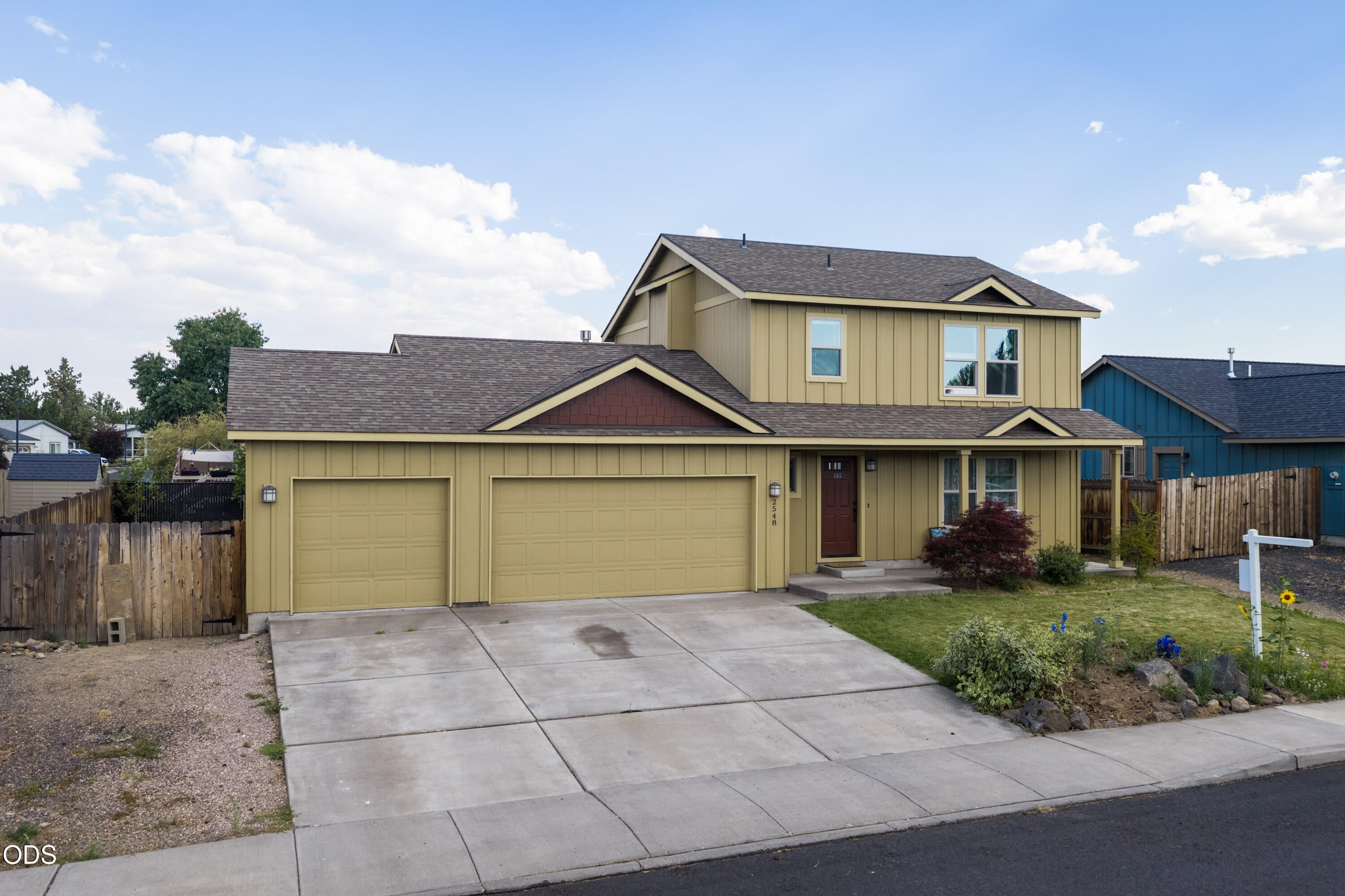 2548 SW Kalama Avenue