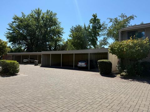 Tiny photo for 1279 Maple Leaf Court #1C, Medford, OR 97504 (MLS # 220213651)