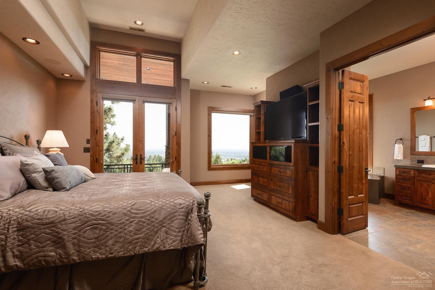 Awbrey Village - Residential