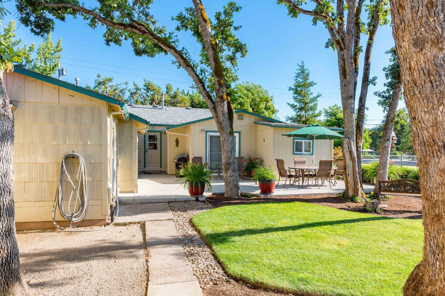 Meadowlark - Residential