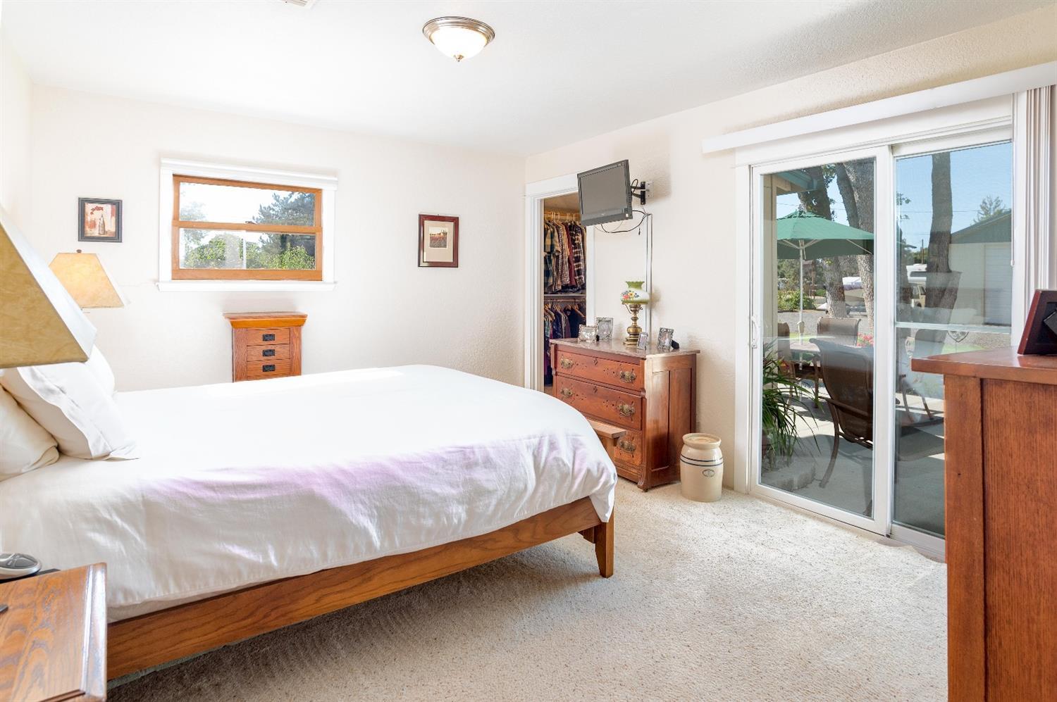 Meadowlark - Residential