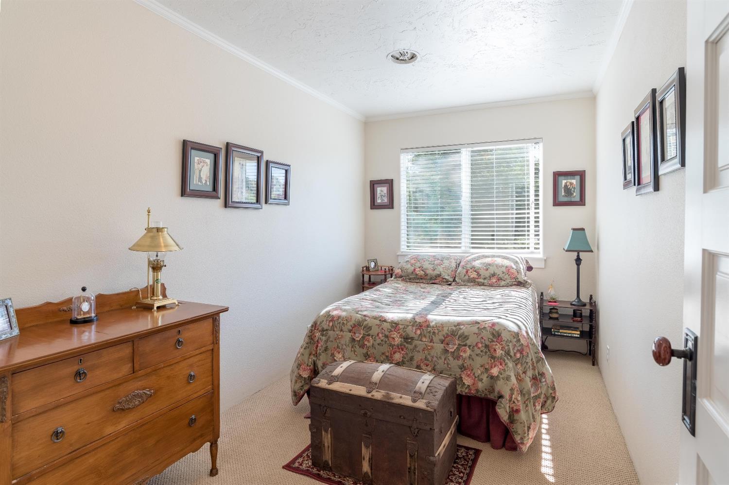 Meadowlark - Residential