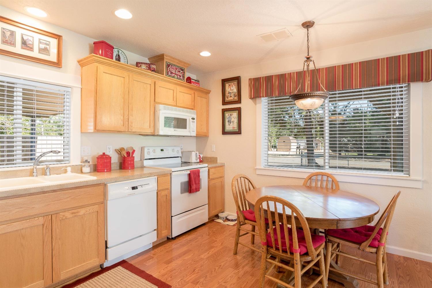 Meadowlark - Residential