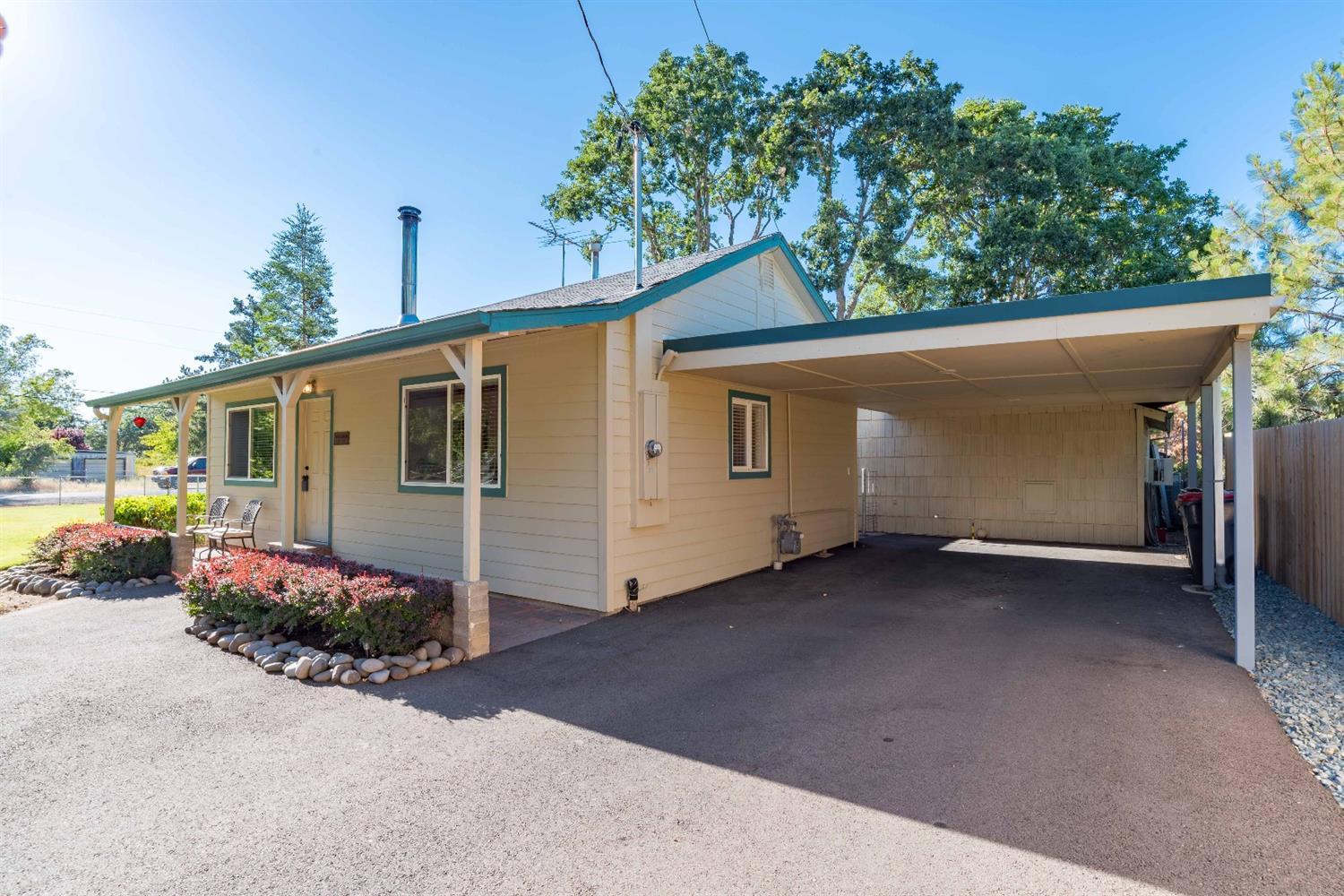 Meadowlark - Residential